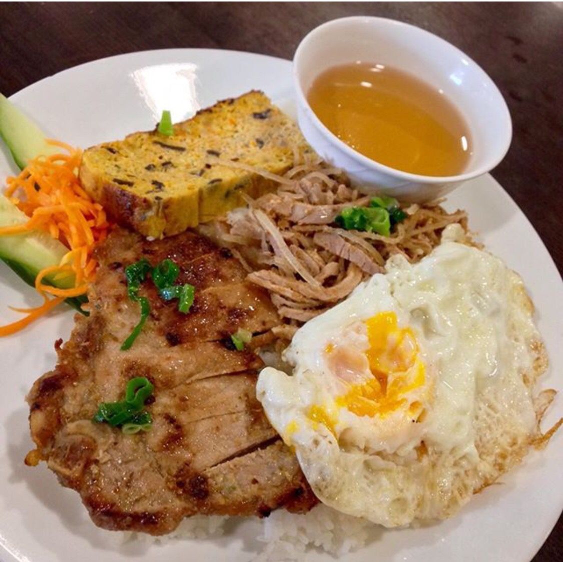 Broken Rice with Grilled Pork