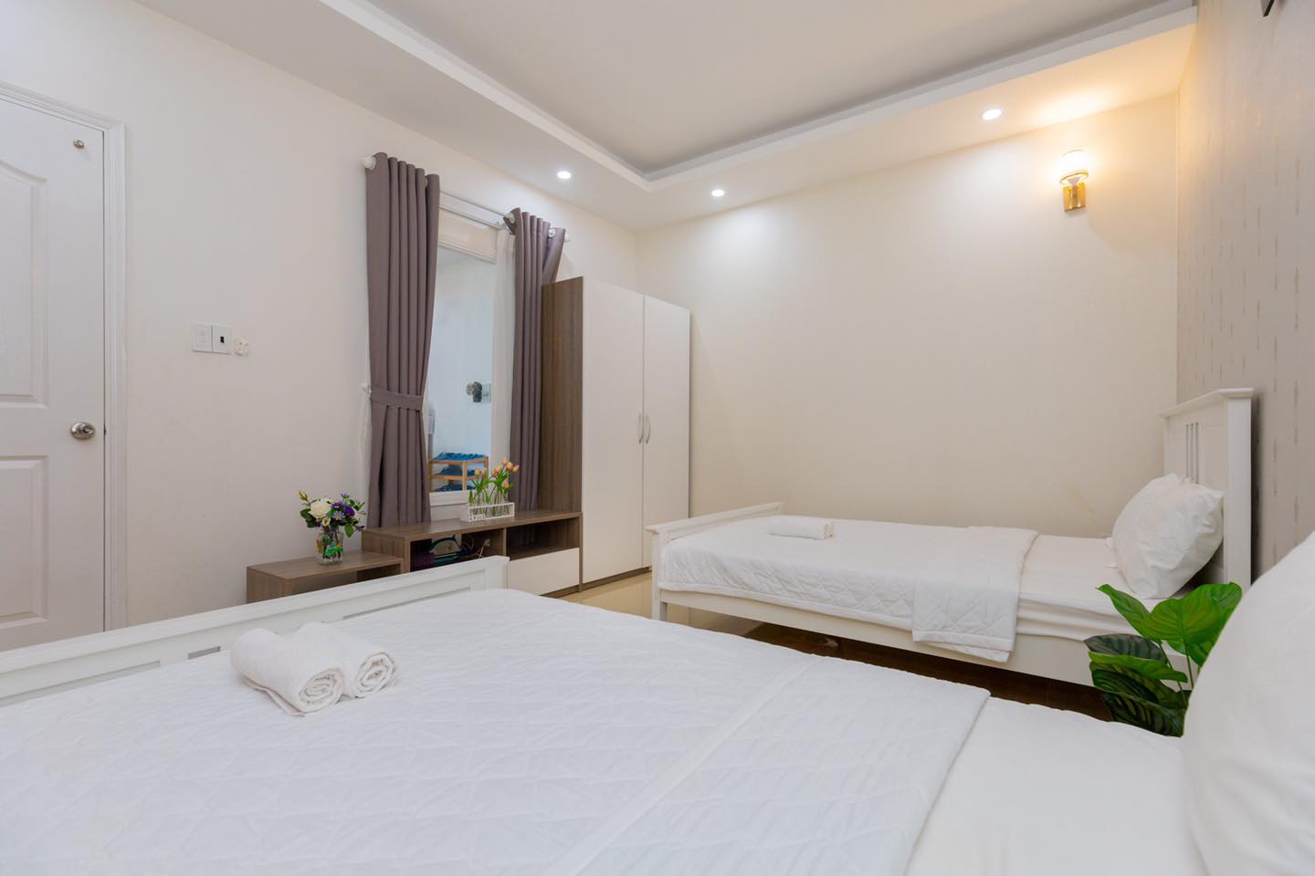 second bedroom