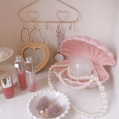 A coquette girl's nightstand